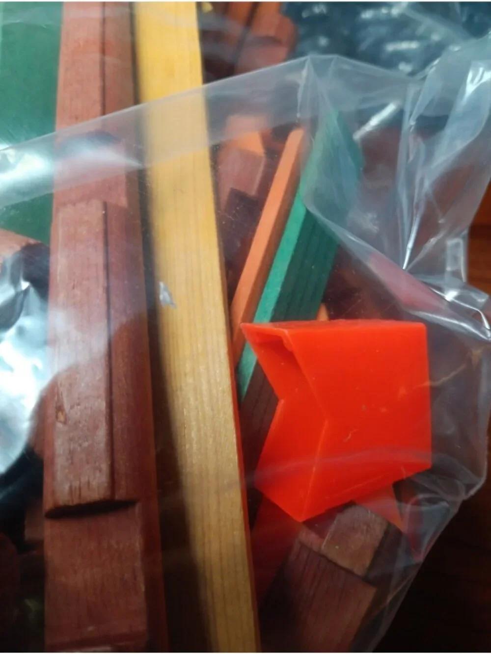 Early Vintage Lincoln Logs Assorted Pieces including Roof Rounds Flats Roofs